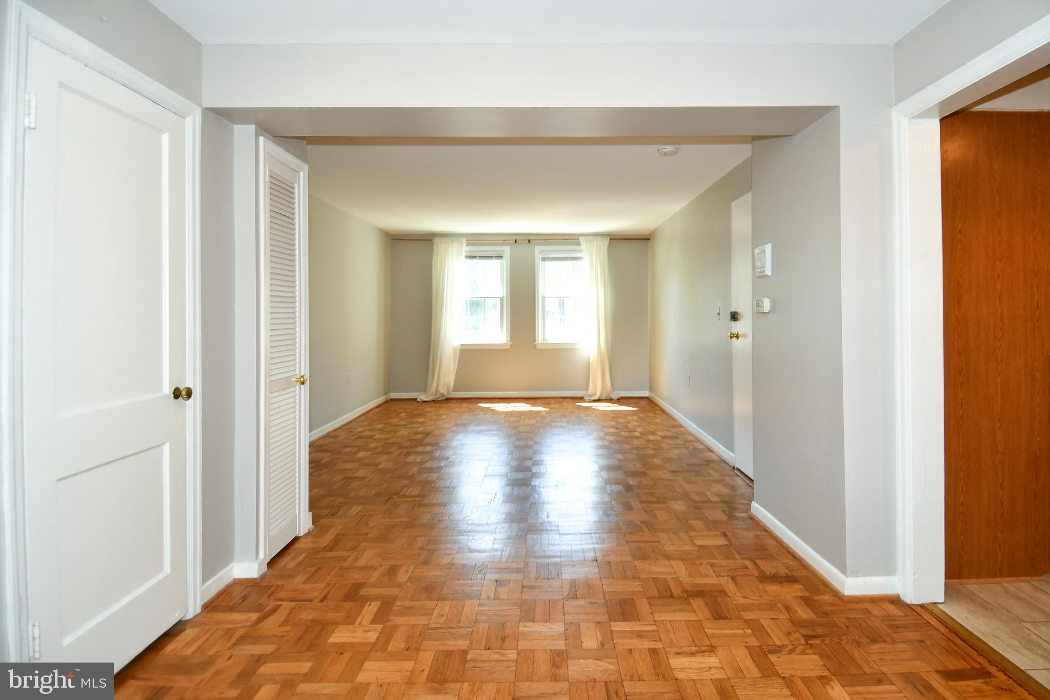 6608 POTOMAC AVENUE B2