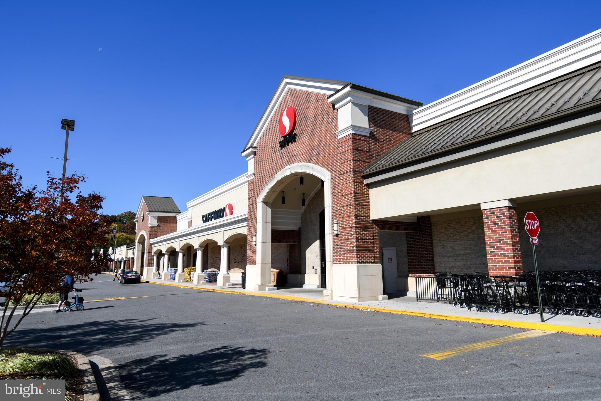 6608 POTOMAC AVENUE B2