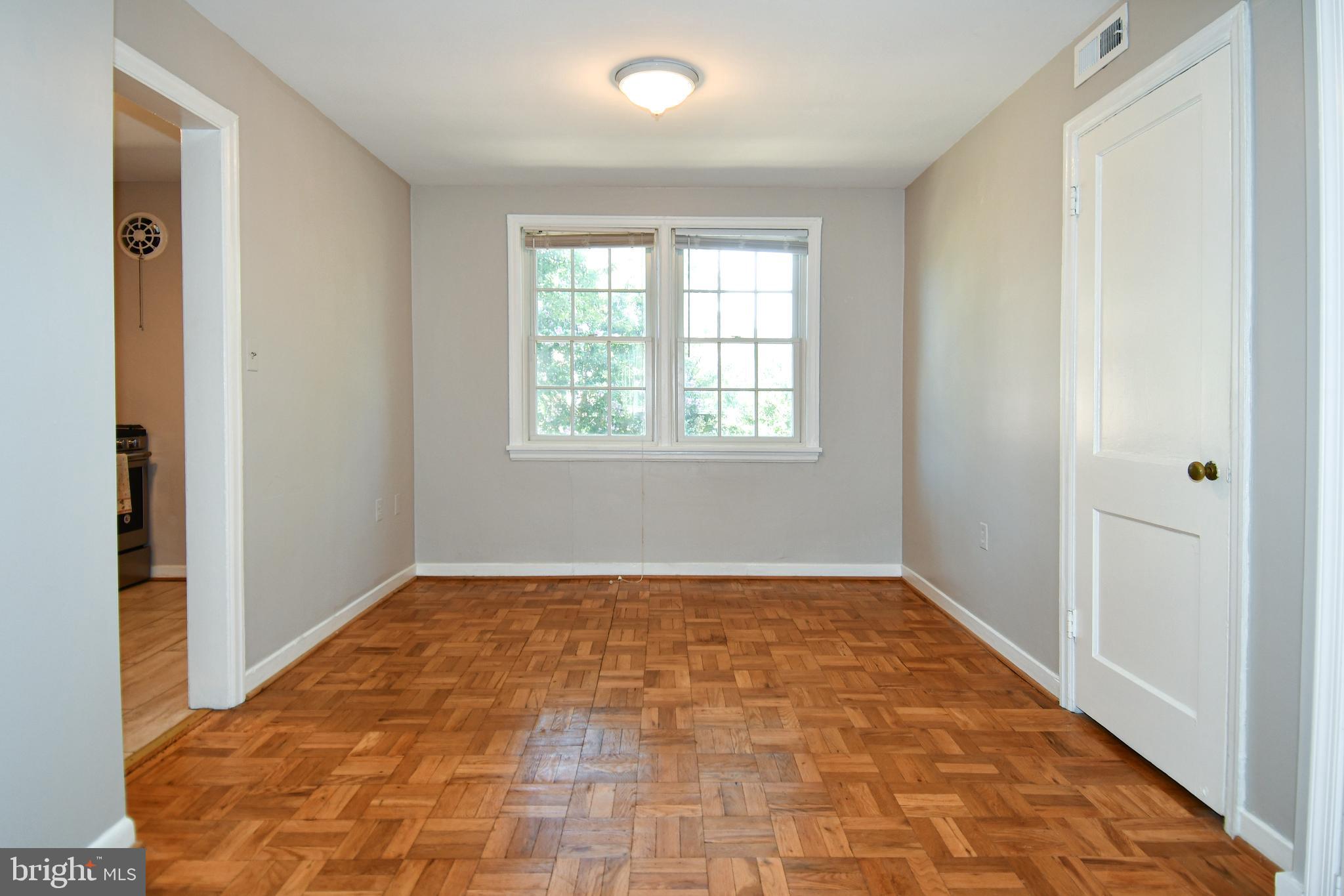 6608 POTOMAC AVENUE B2