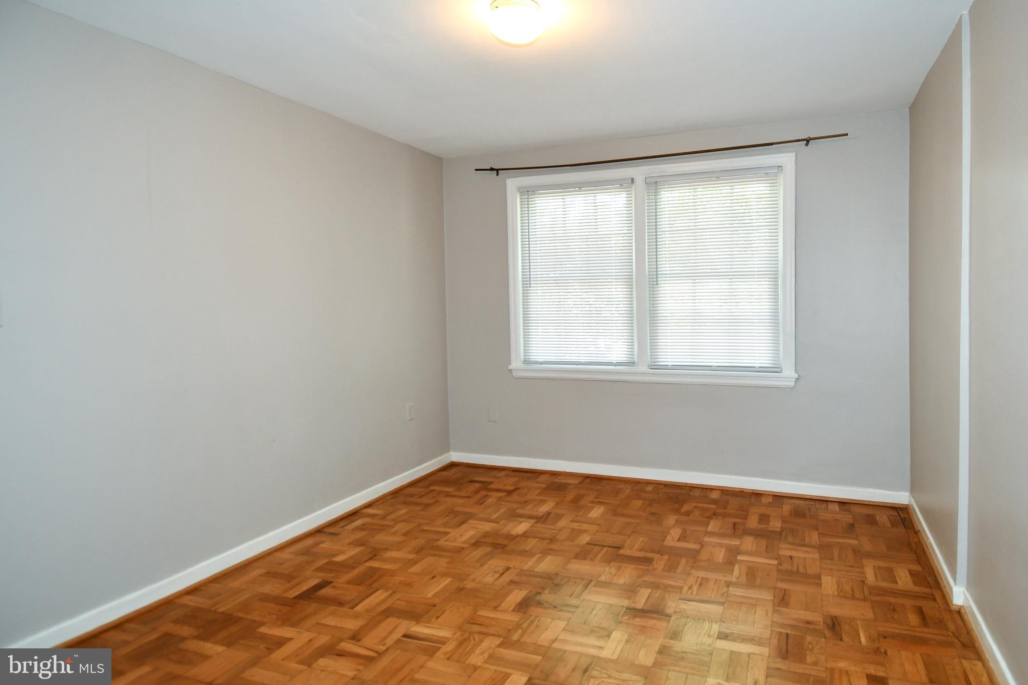 6608 POTOMAC AVENUE B2