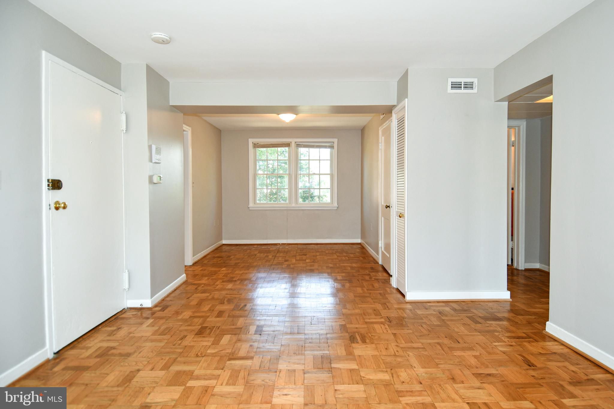 6608 POTOMAC AVENUE B2