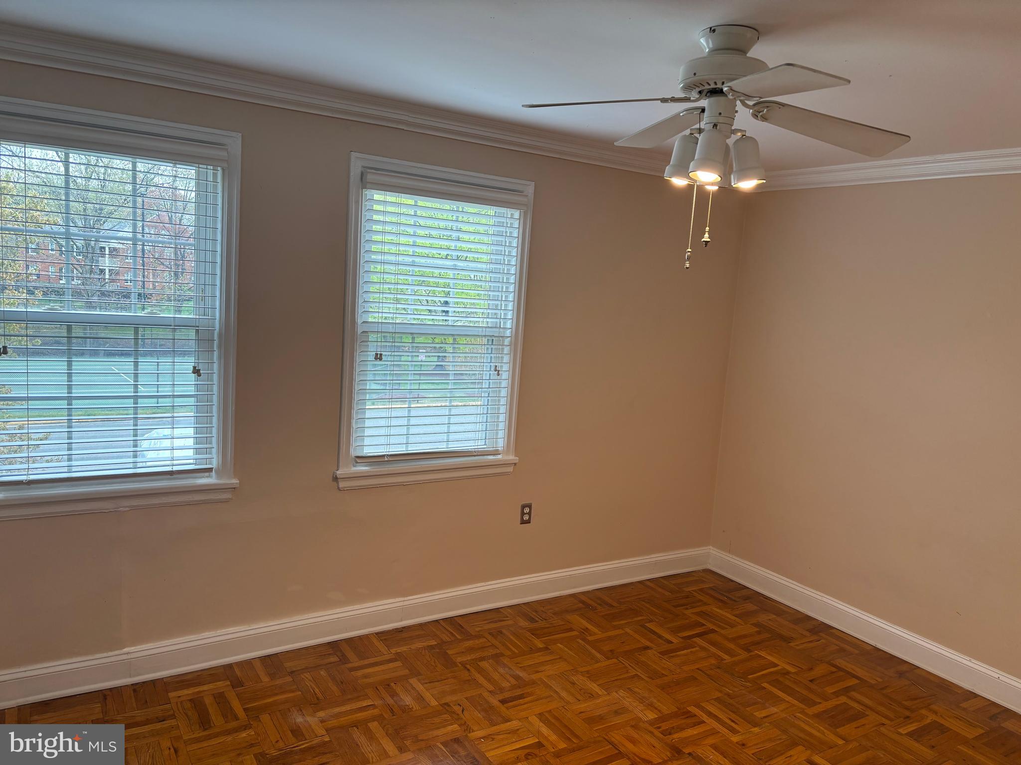 6617 E WAKEFIELD DRIVE B2