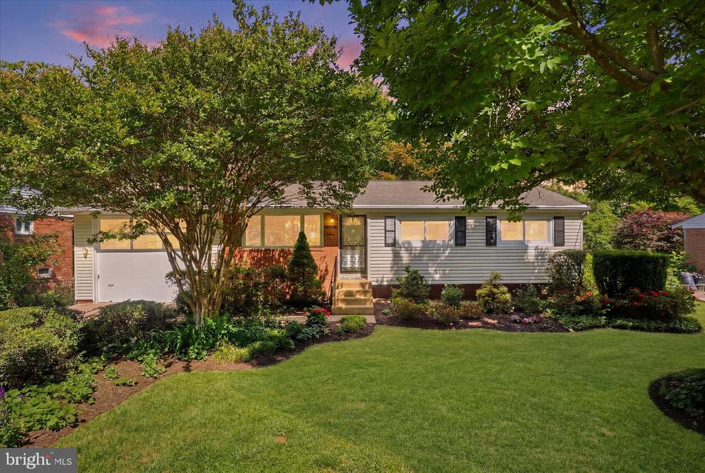 2026 DEXTER DRIVE