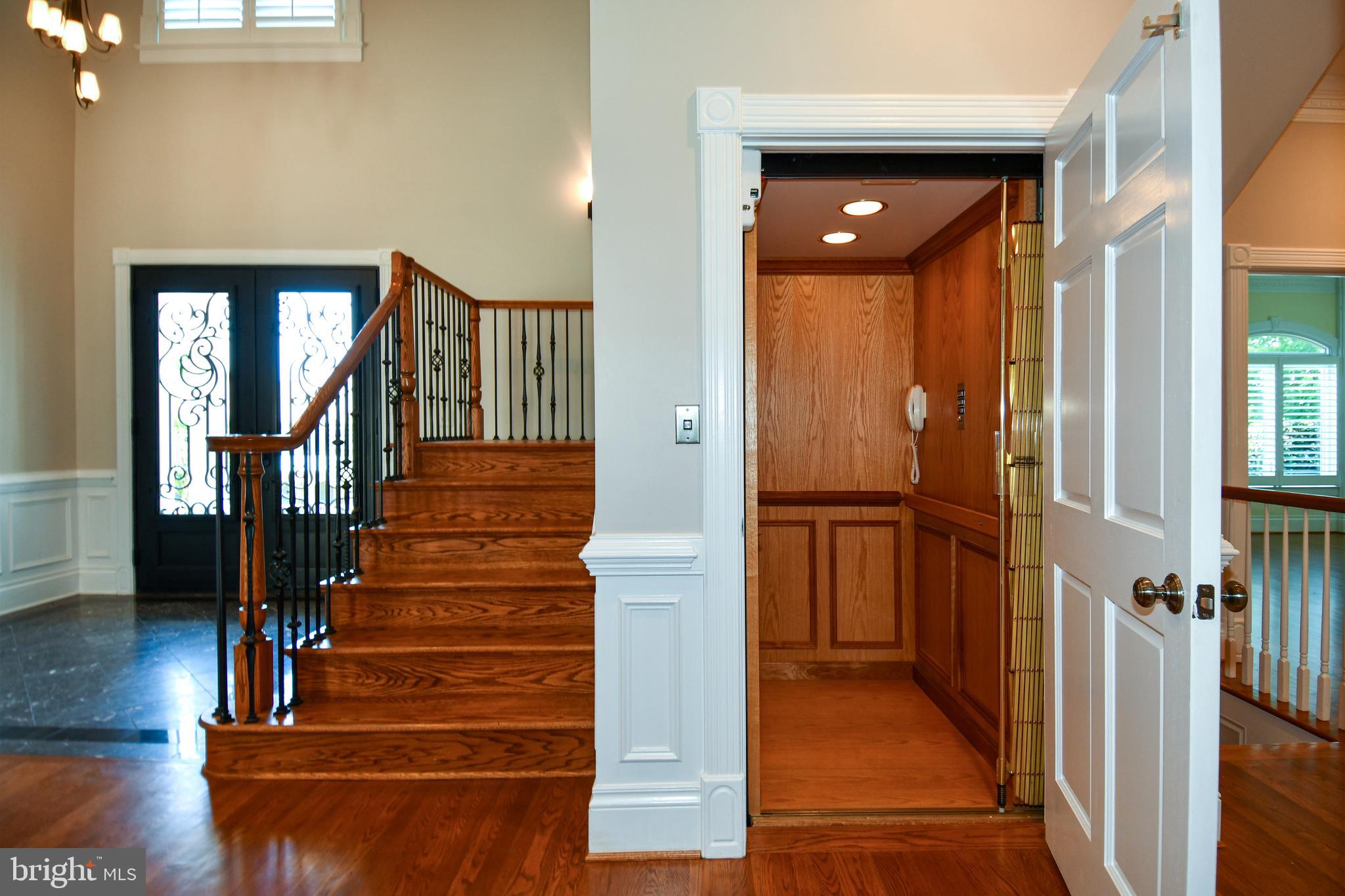 7808 SOUTHDOWN ROAD