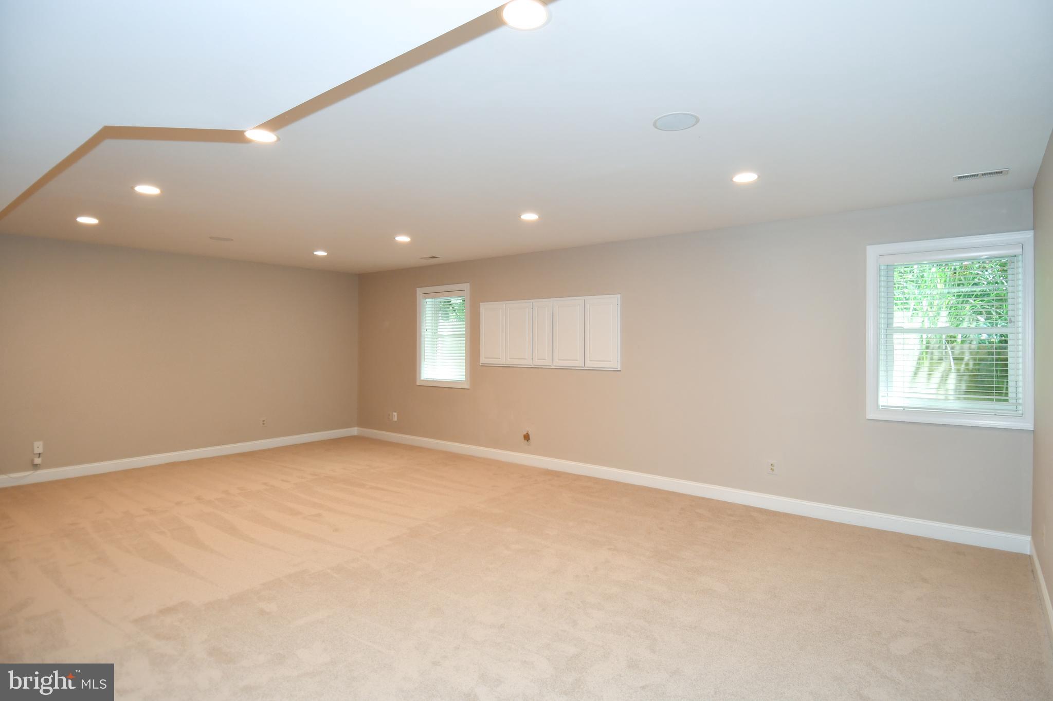 7808 SOUTHDOWN ROAD