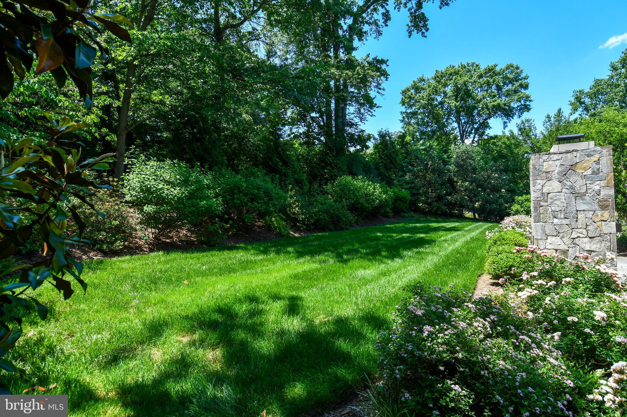 7808 SOUTHDOWN ROAD