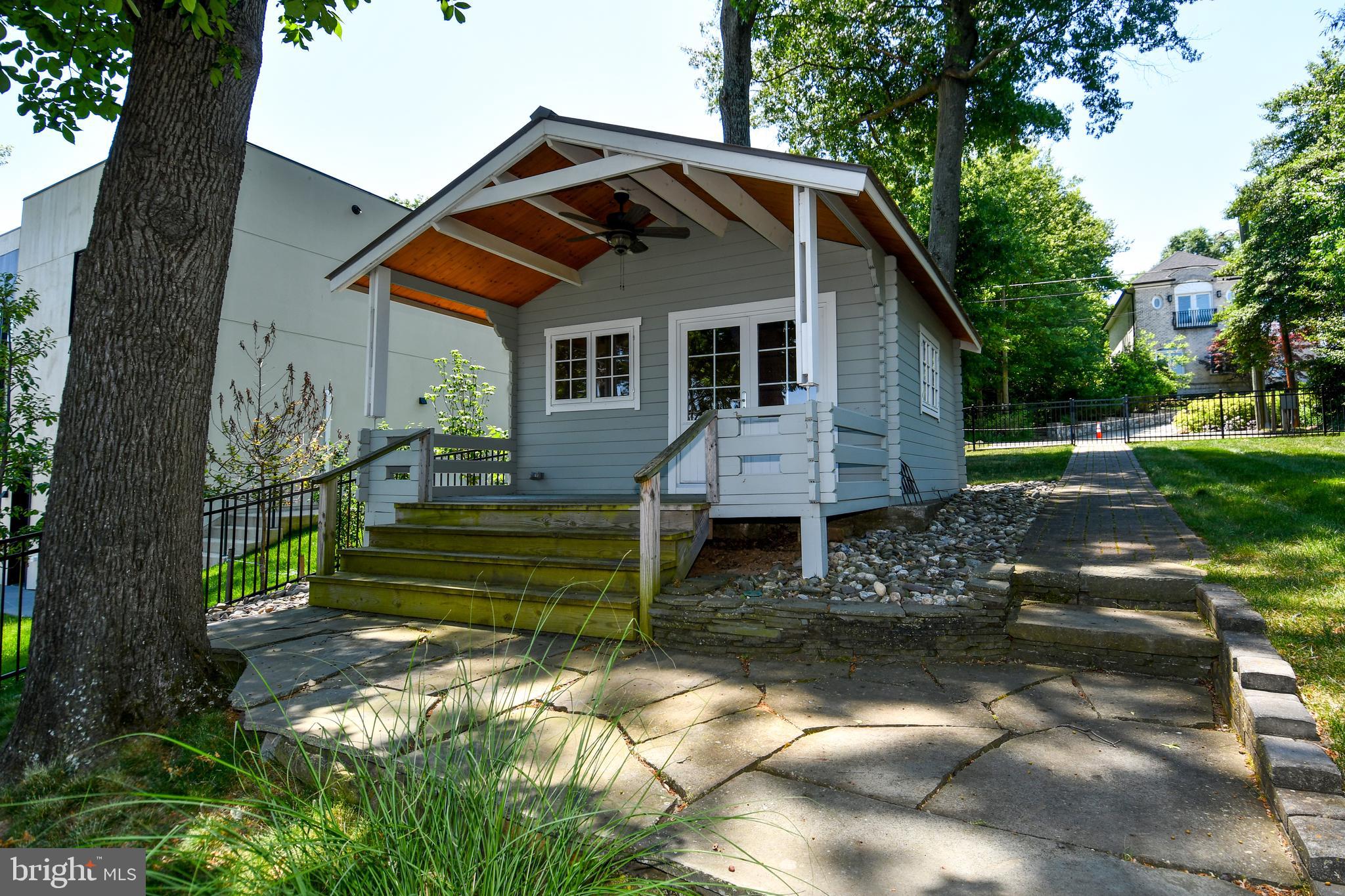 7808 SOUTHDOWN ROAD