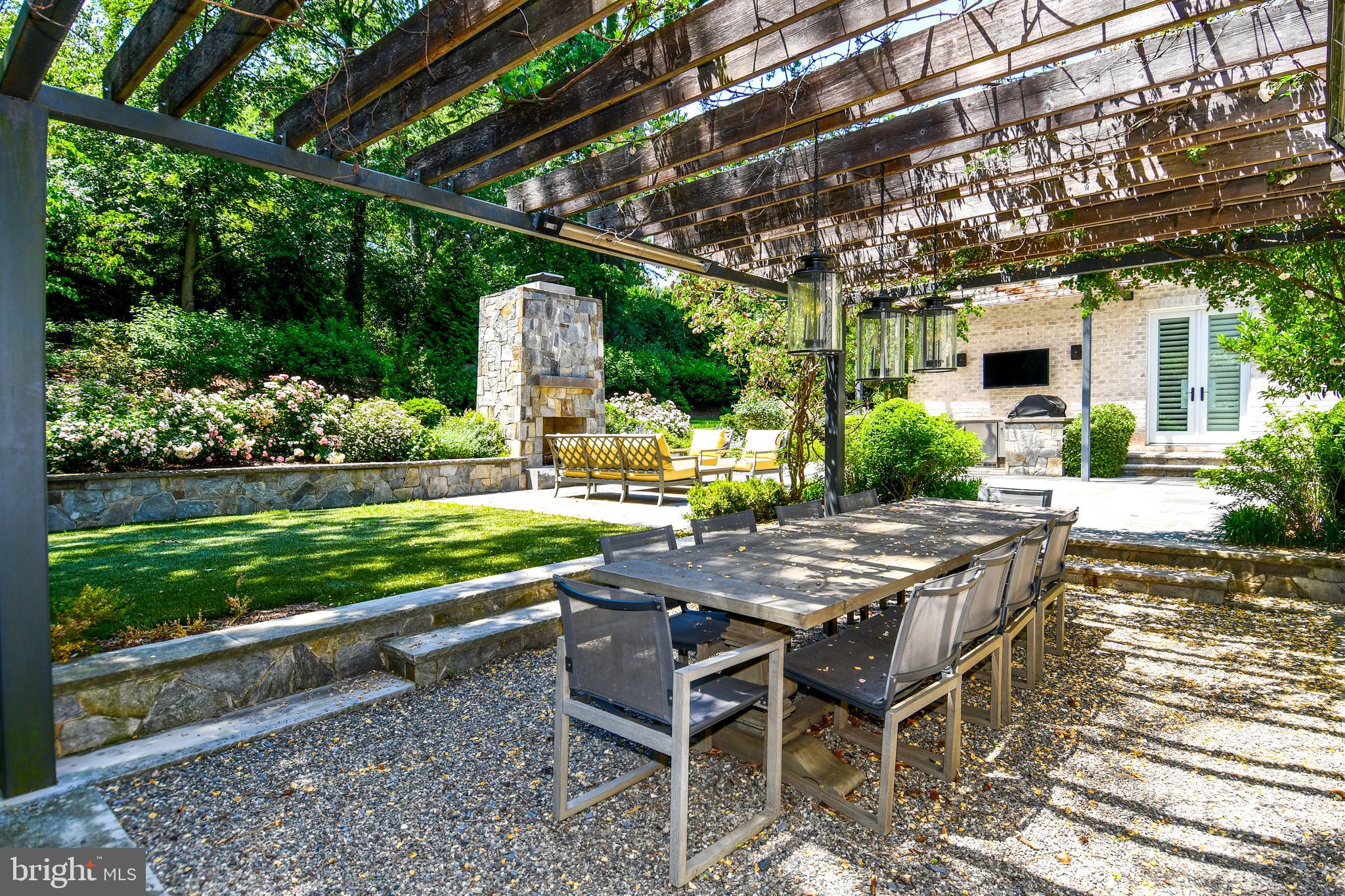 7808 SOUTHDOWN ROAD