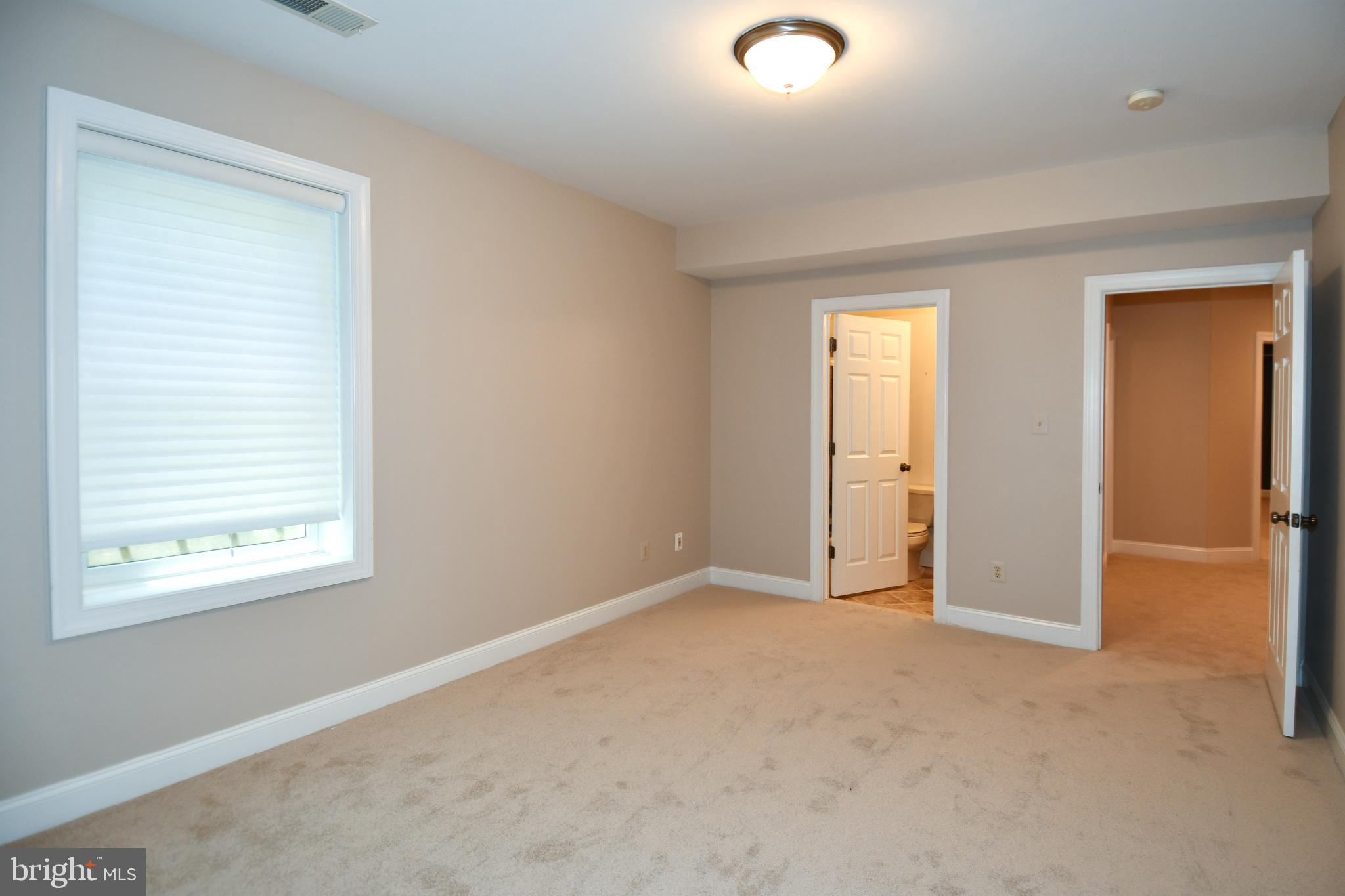 7808 SOUTHDOWN ROAD