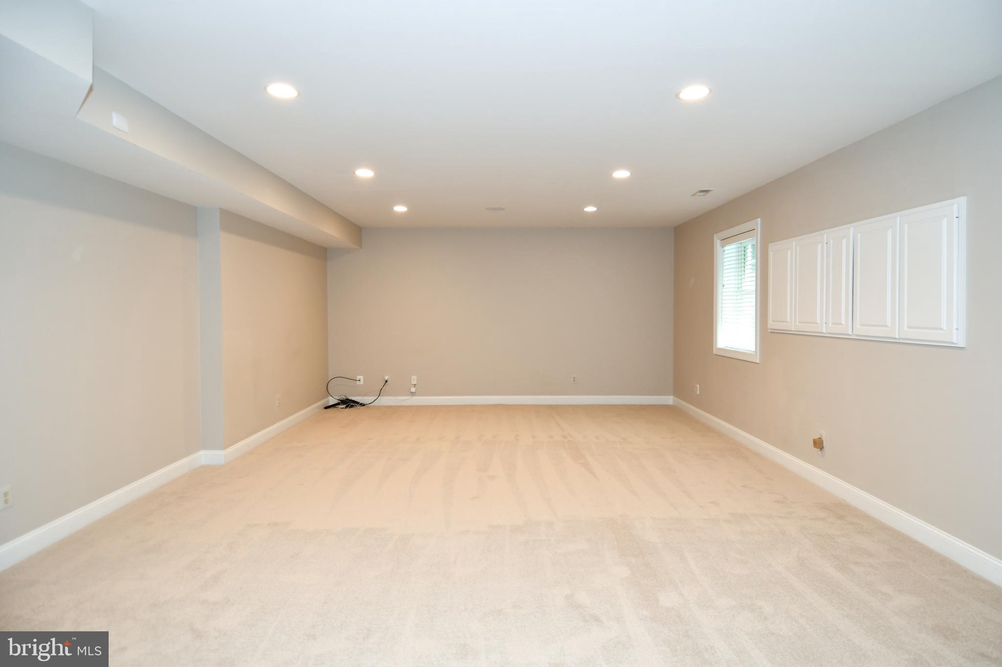7808 SOUTHDOWN ROAD