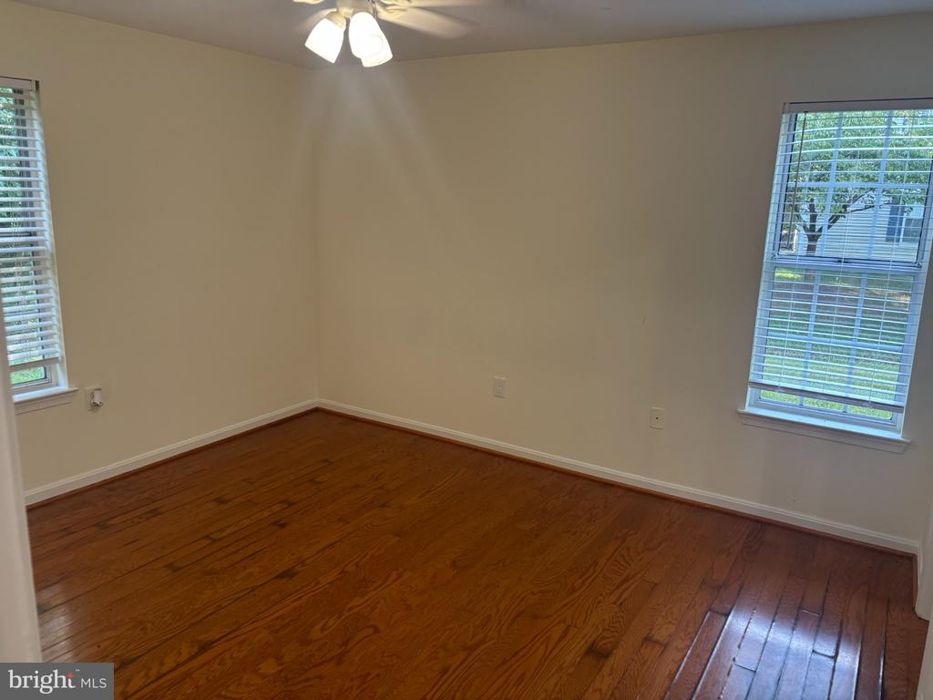 5700 OLDE MILL COURT Unit: 147