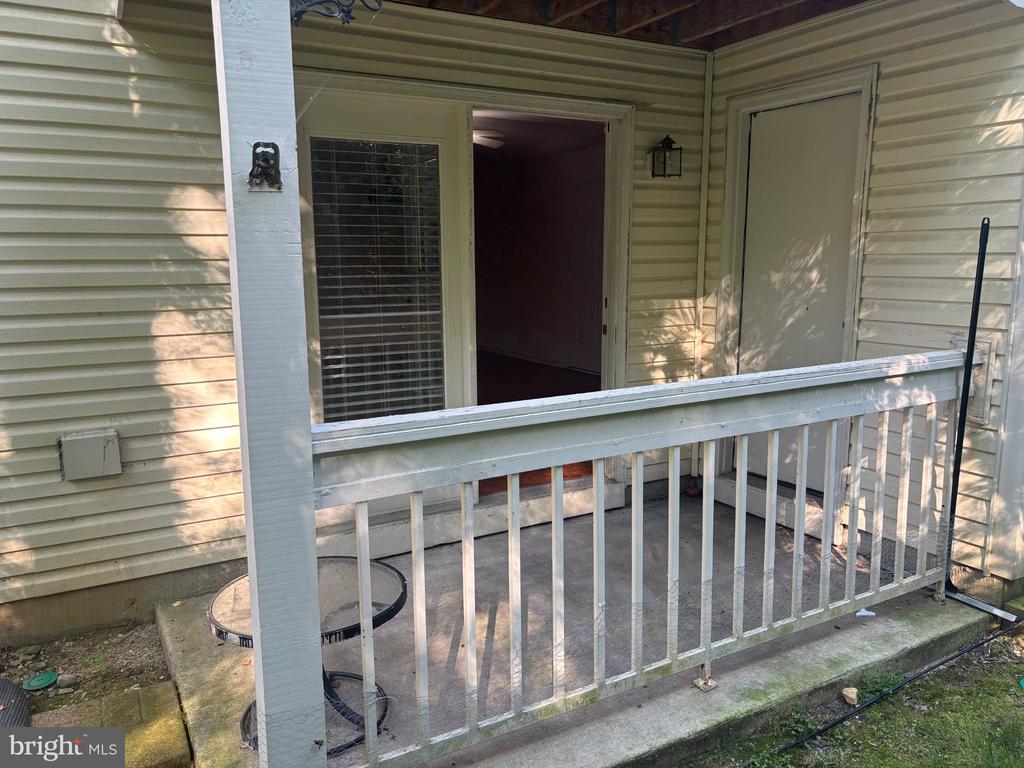 5700 OLDE MILL COURT Unit: 147