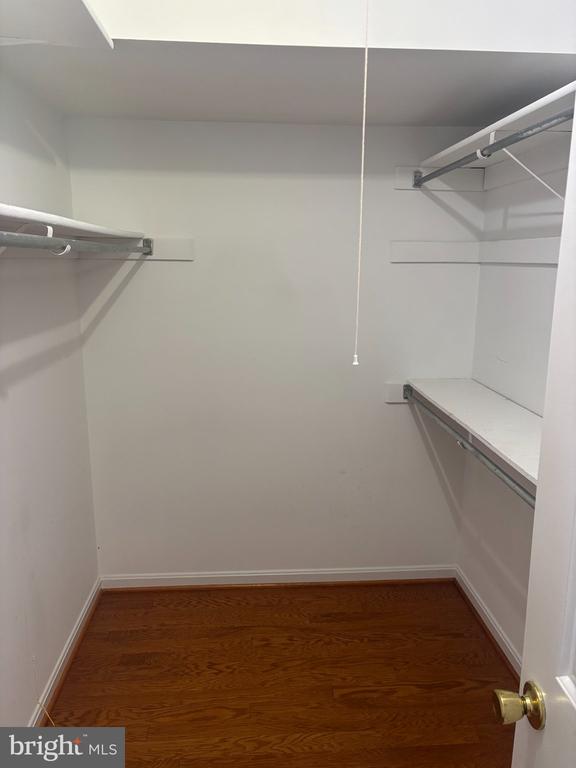 5700 OLDE MILL COURT Unit: 147