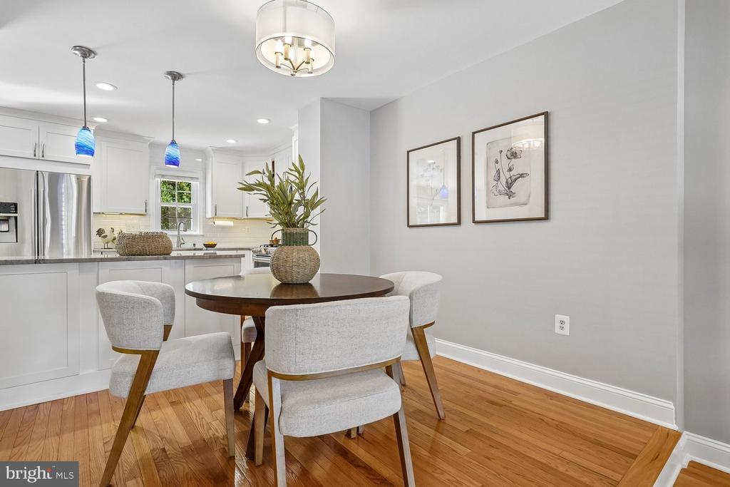 2747 CARTER FARM COURT