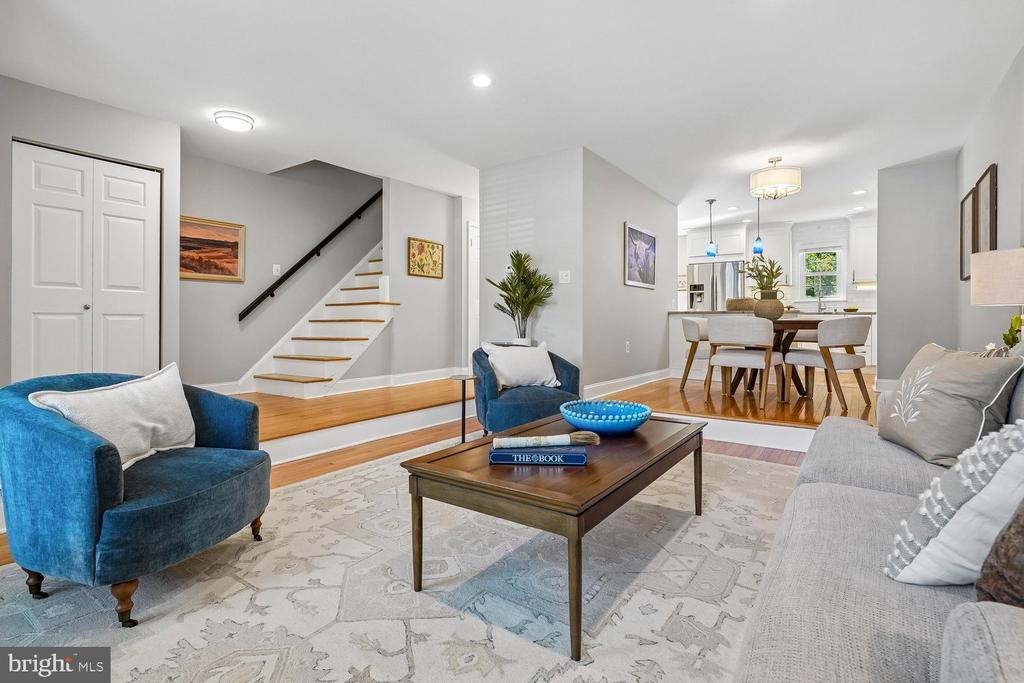 2747 CARTER FARM COURT