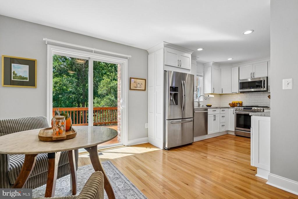 2747 CARTER FARM COURT