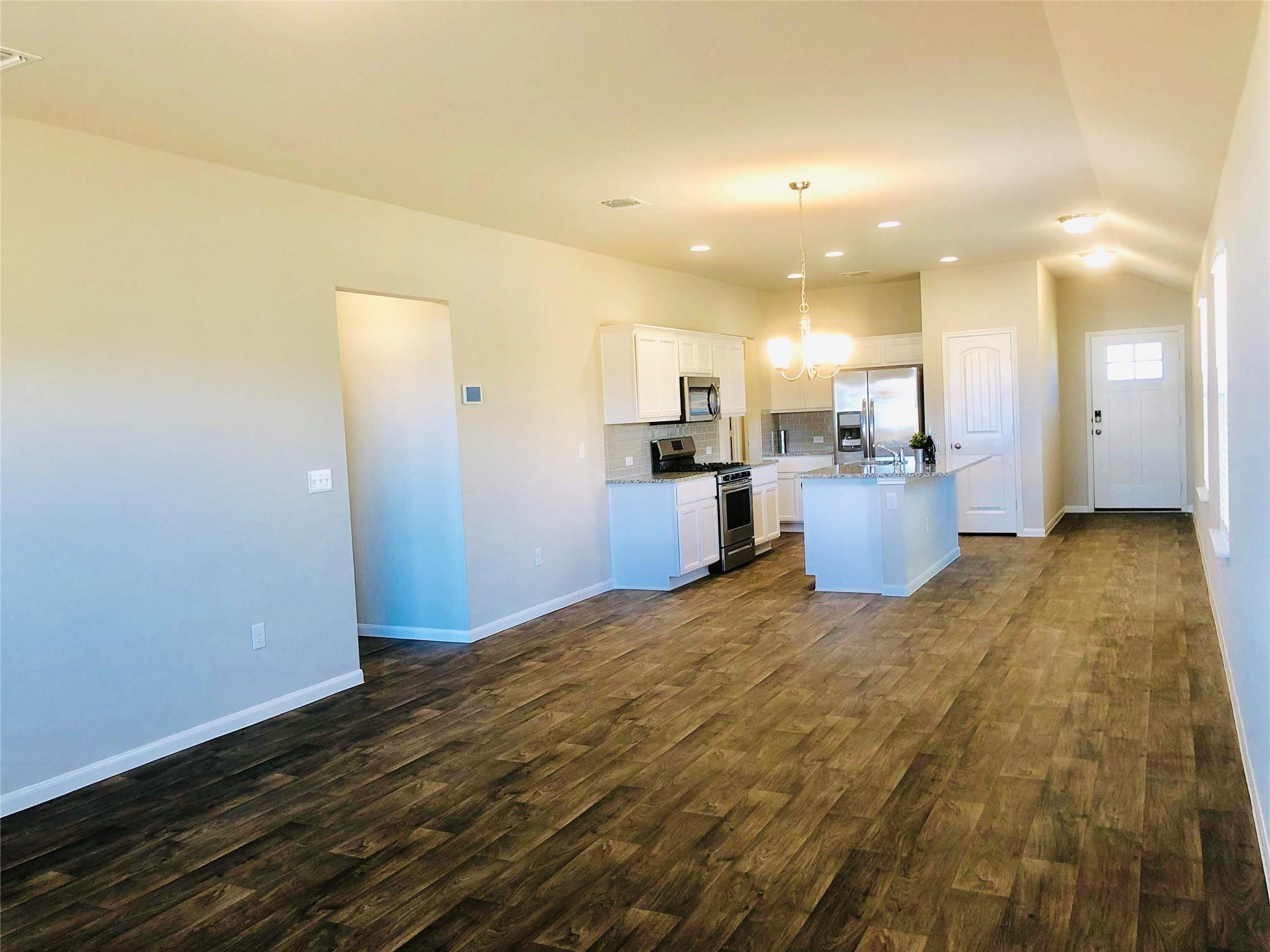 13941 Heidhorn DR