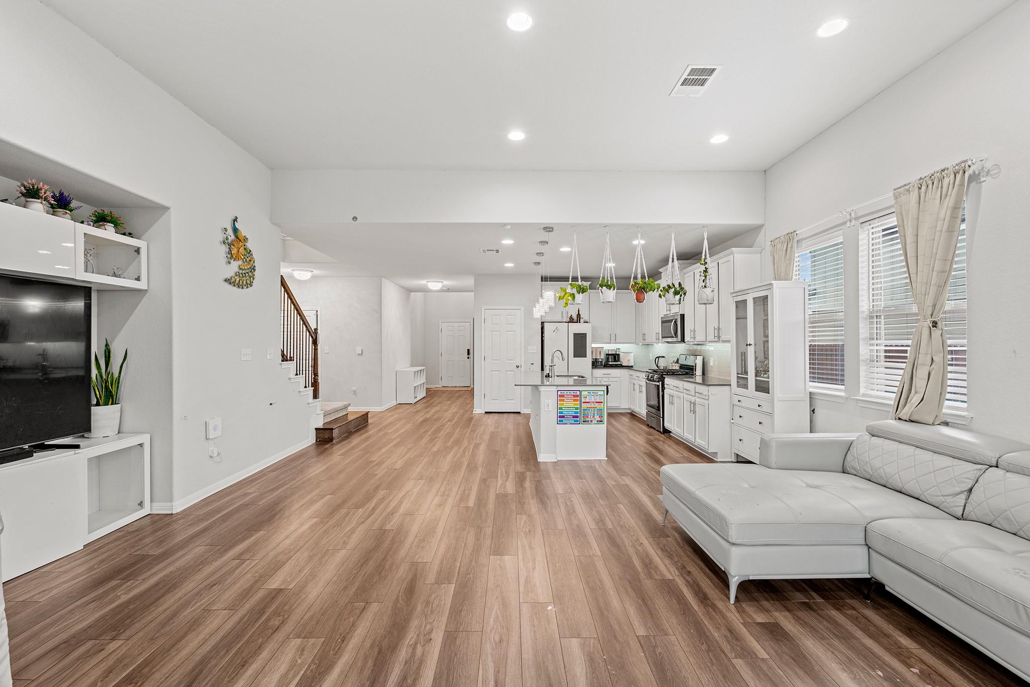 133 Caney CV