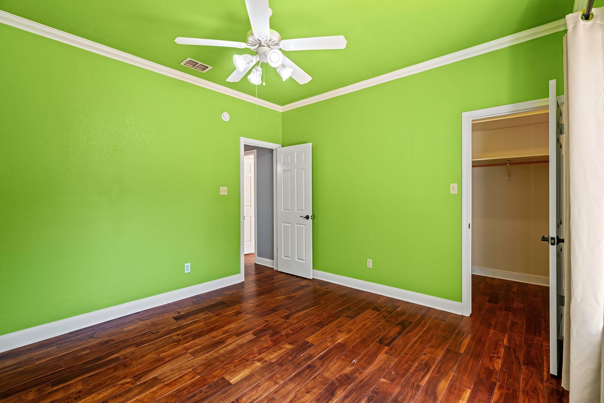 128 Mockingbird LN, Georgetown