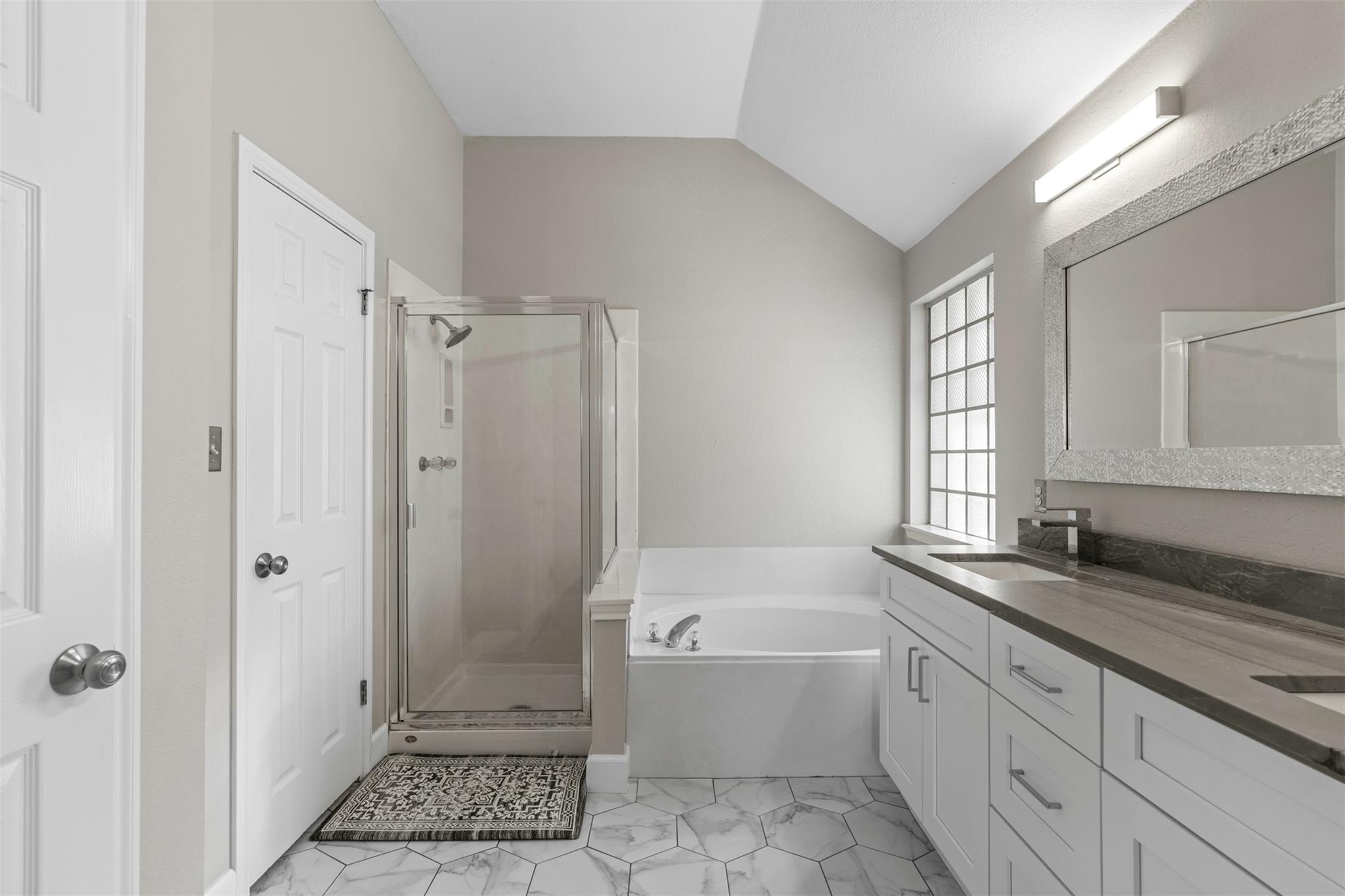 4409 Hunters Lodge DR