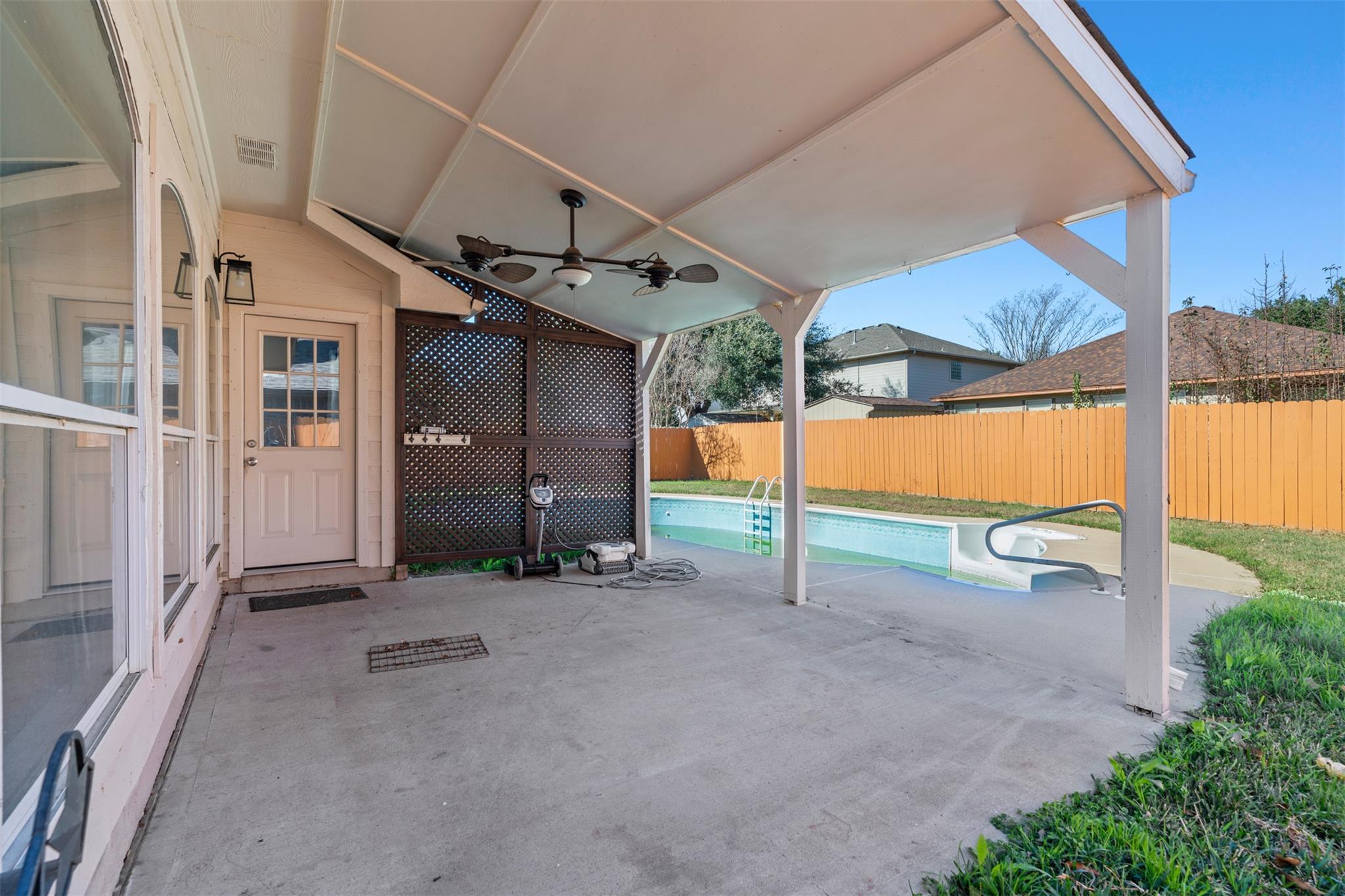 4409 Hunters Lodge DR