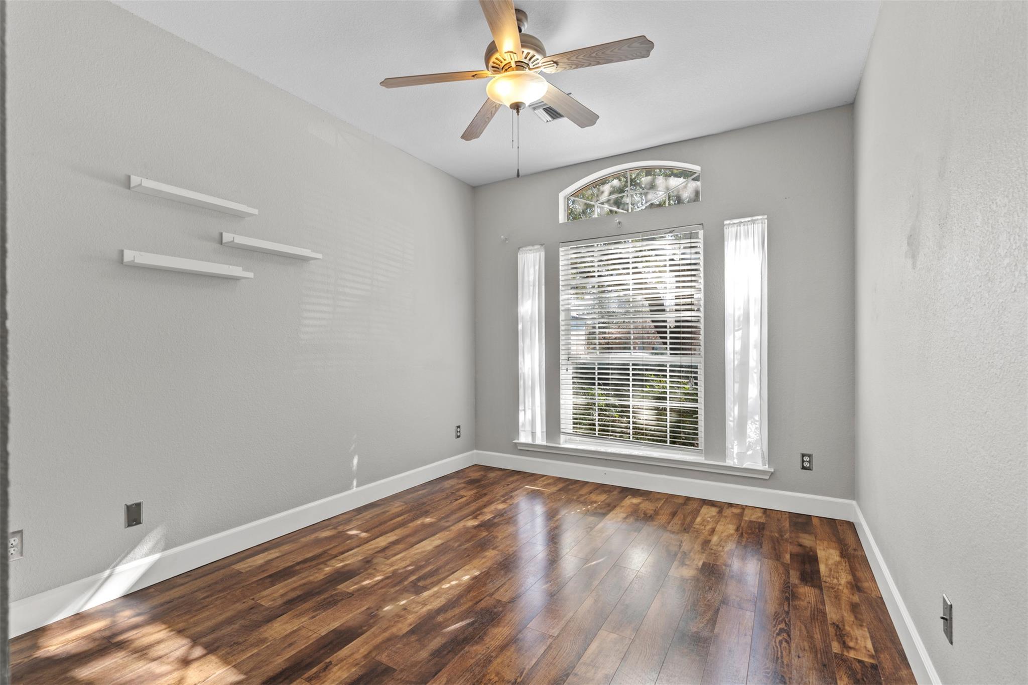 4409 Hunters Lodge DR