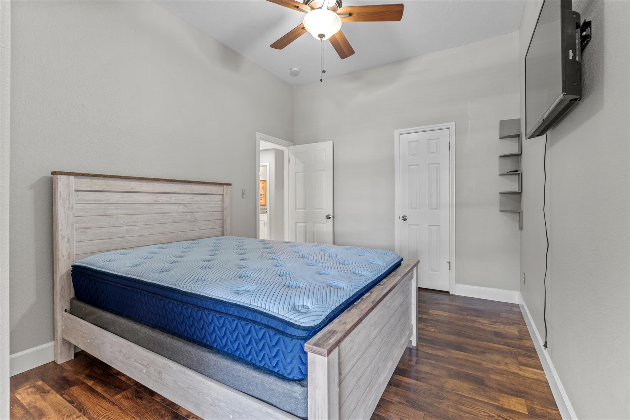 4409 Hunters Lodge DR