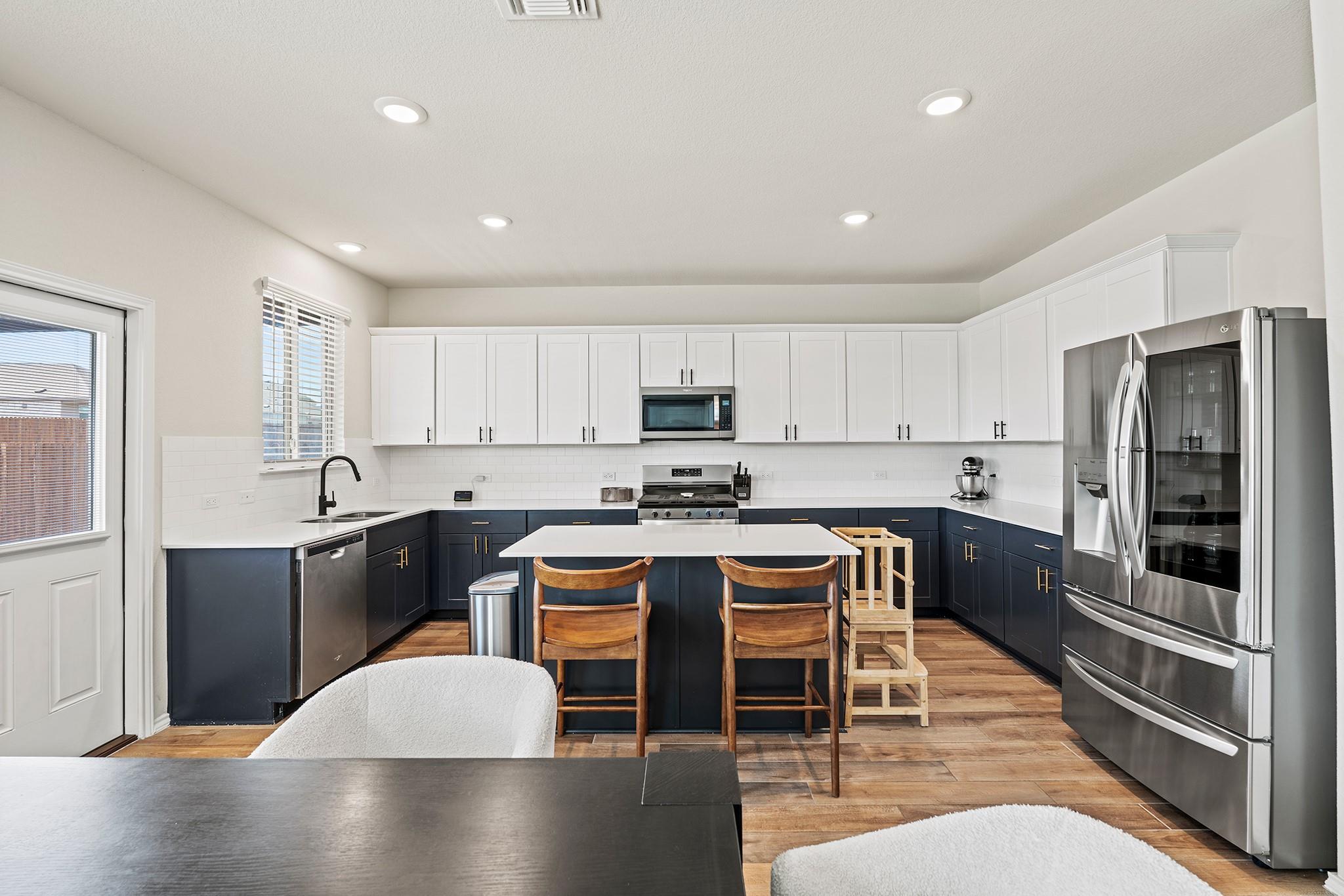 324 NE Black Alder ST