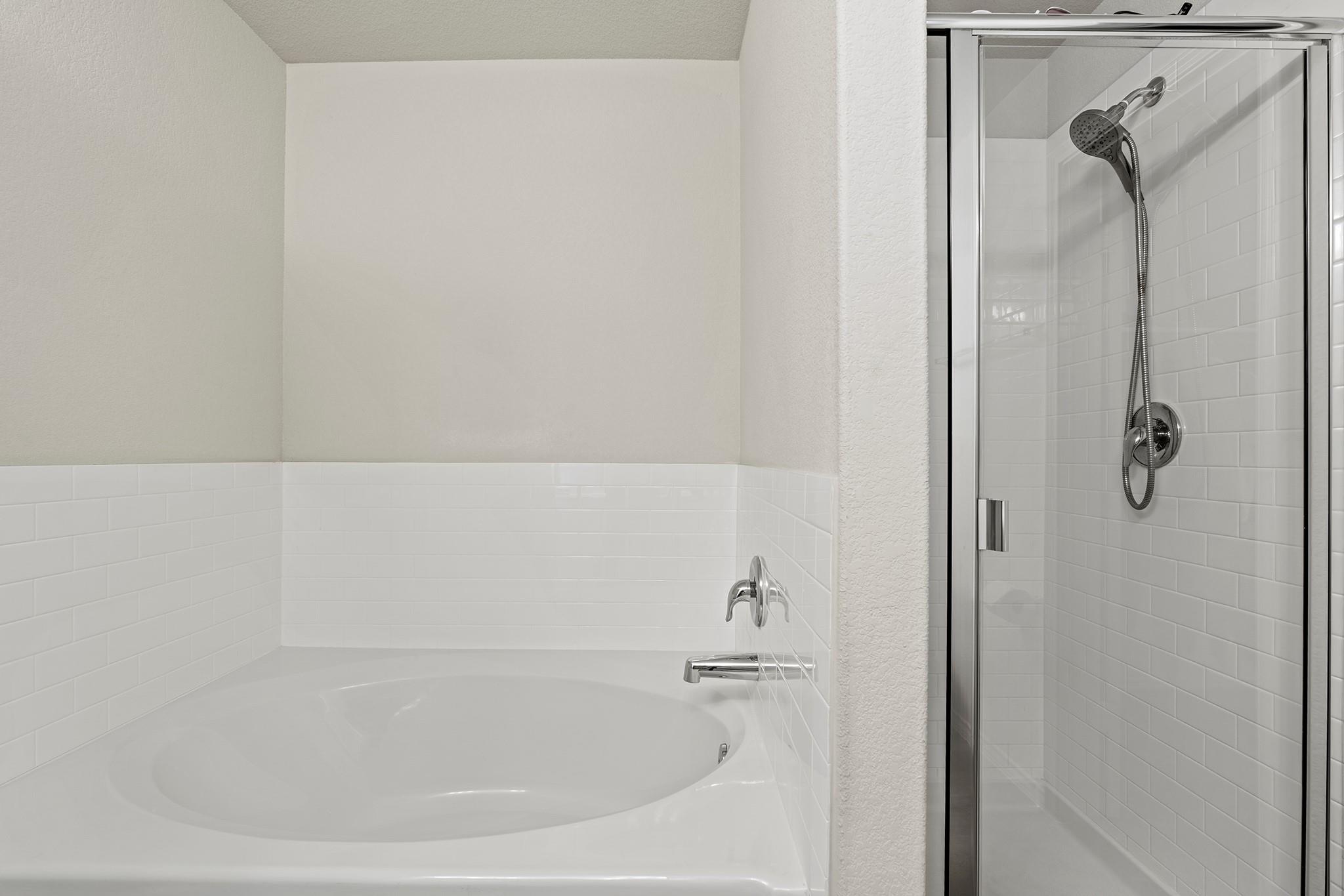 324 NE Black Alder ST