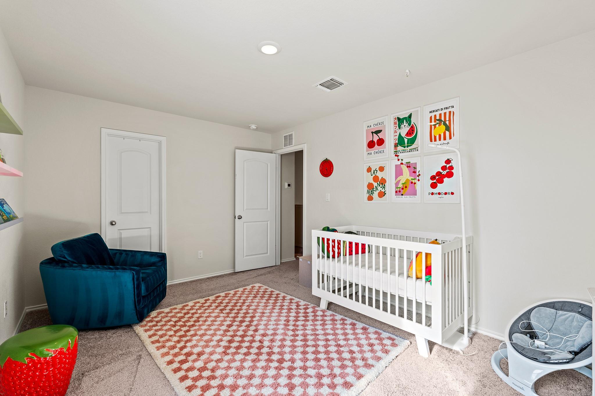 324 NE Black Alder ST