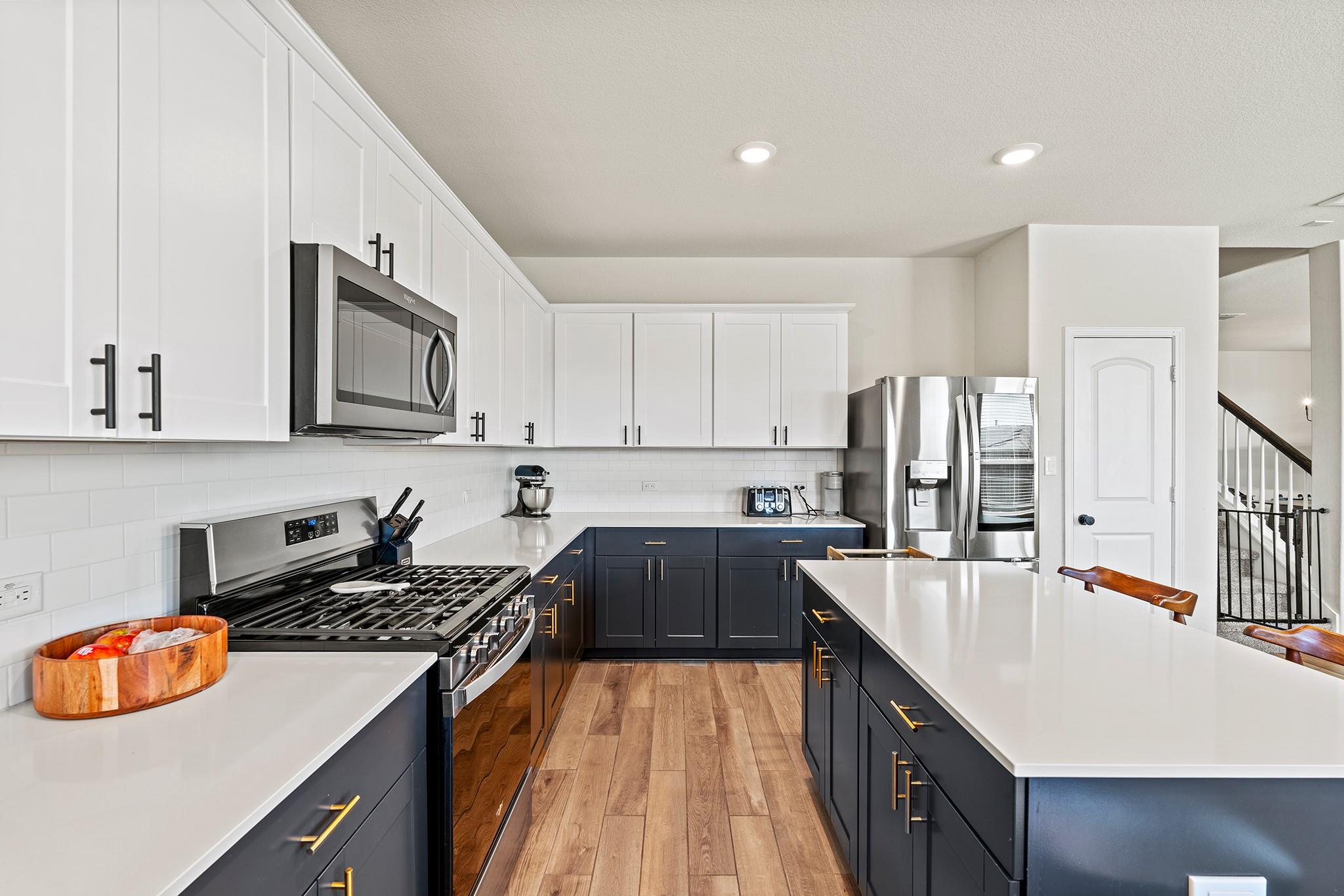 324 NE Black Alder ST