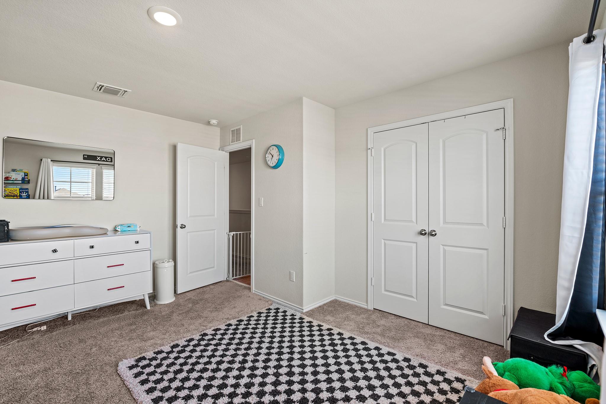 324 NE Black Alder ST