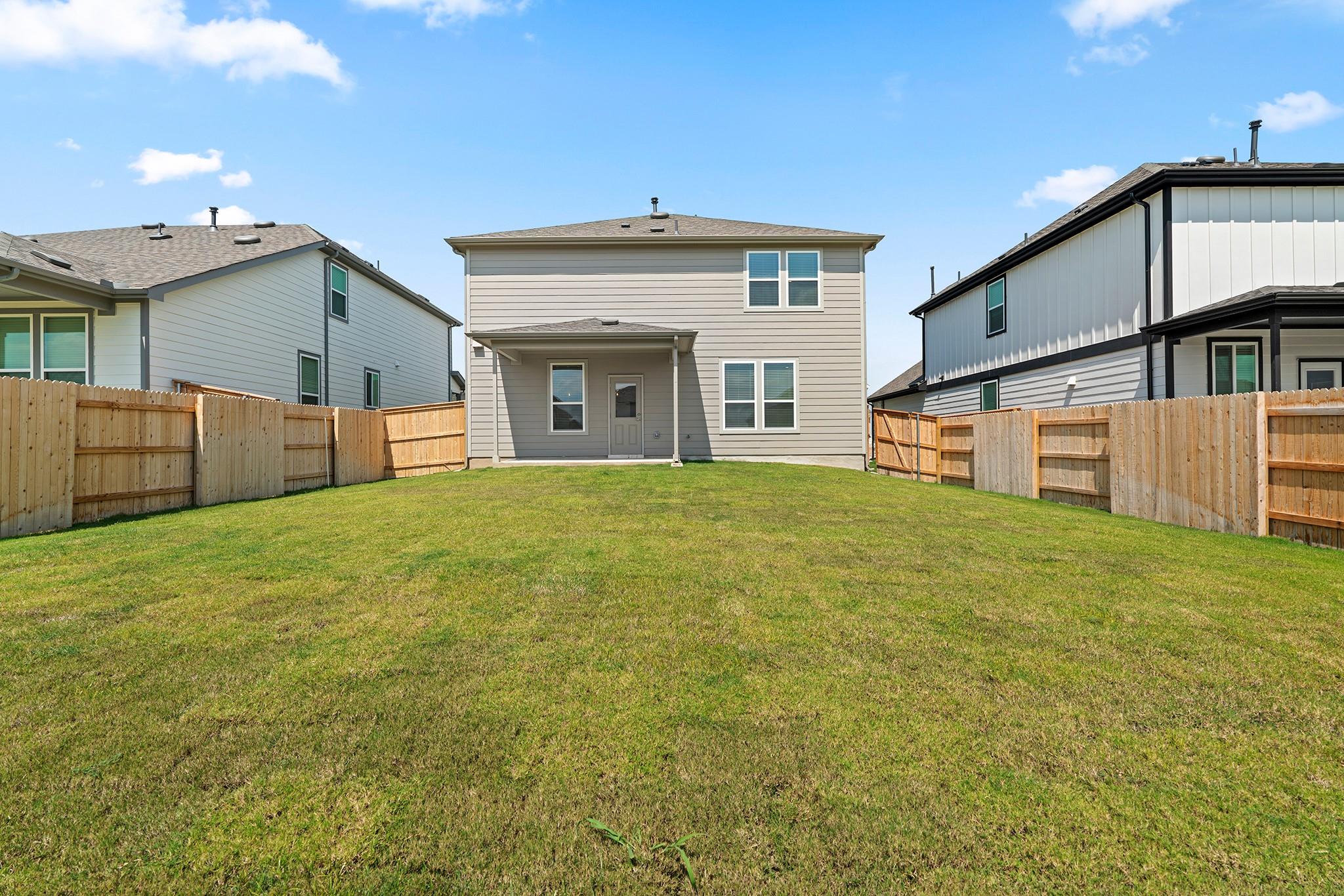 520 Madelines Meadow LN