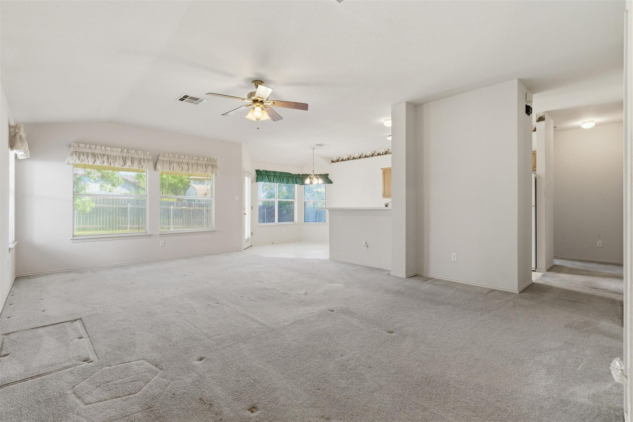 1017 Reynaldo ST
