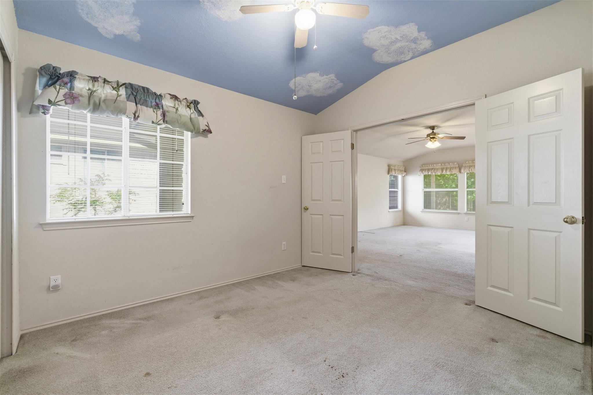 1017 Reynaldo ST