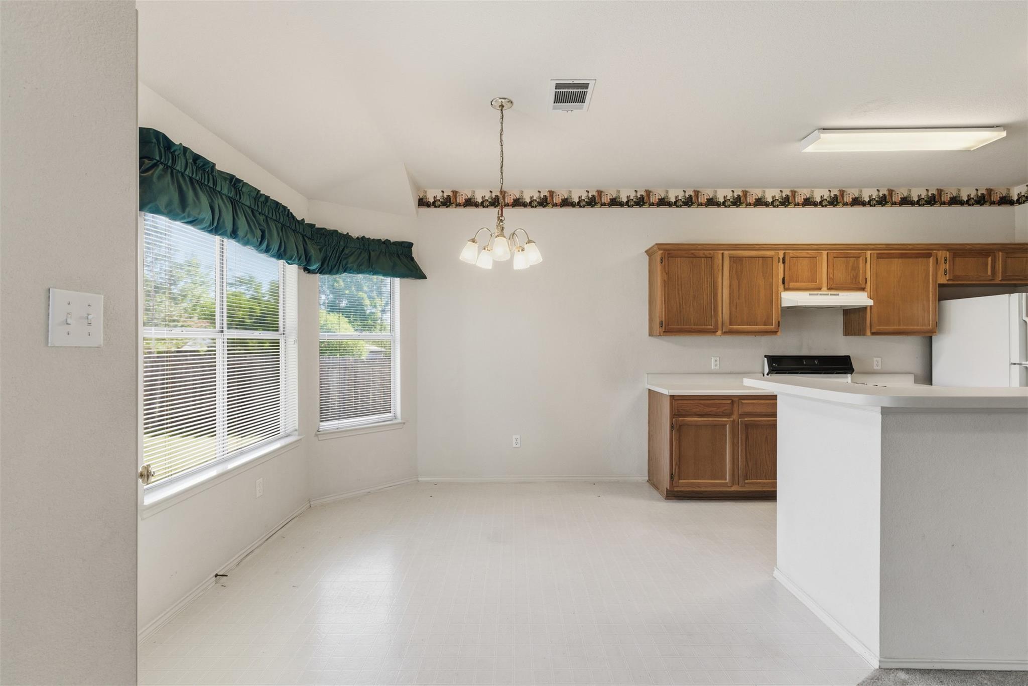 1017 Reynaldo ST
