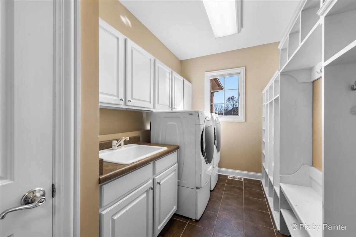 23186 Gray Barn Court