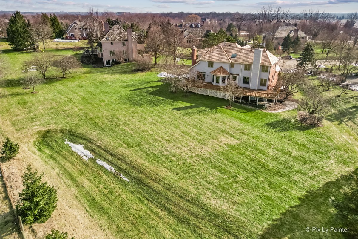 23186 Gray Barn Court