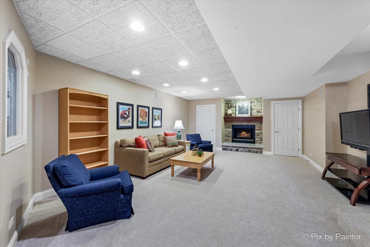 23186 Gray Barn Court