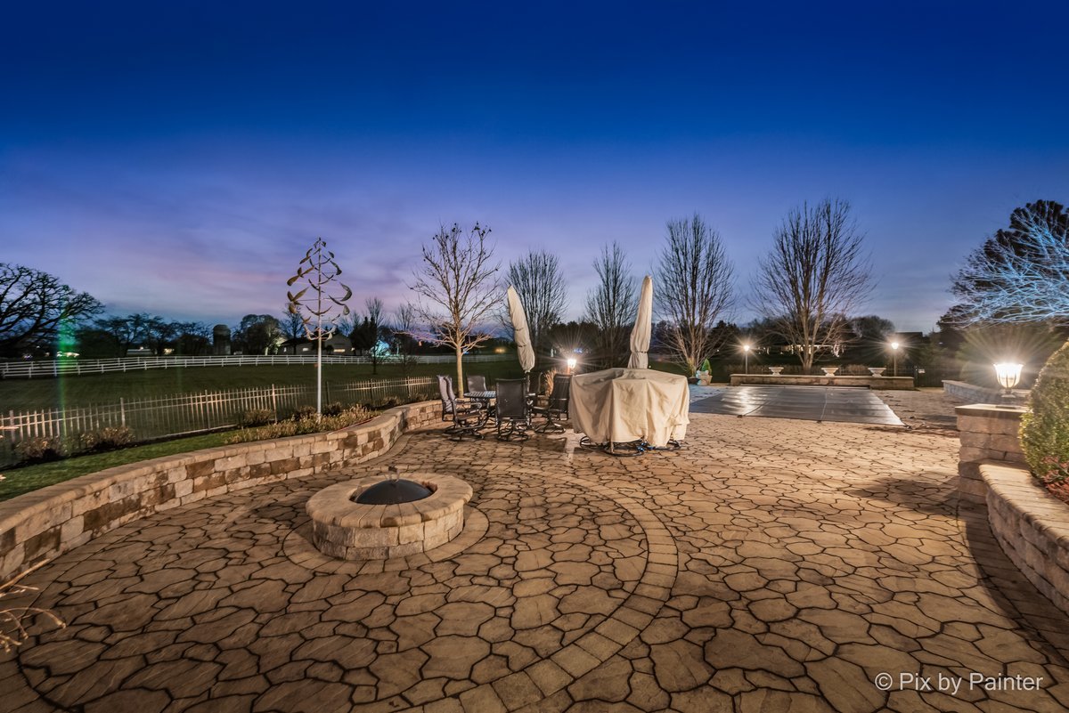 37230 N Black Velvet Lane