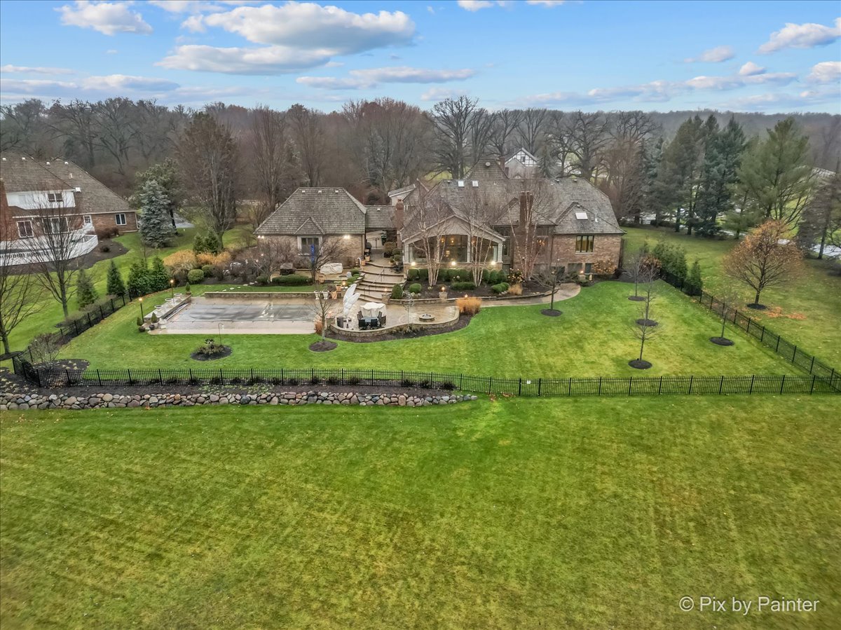 37230 N Black Velvet Lane