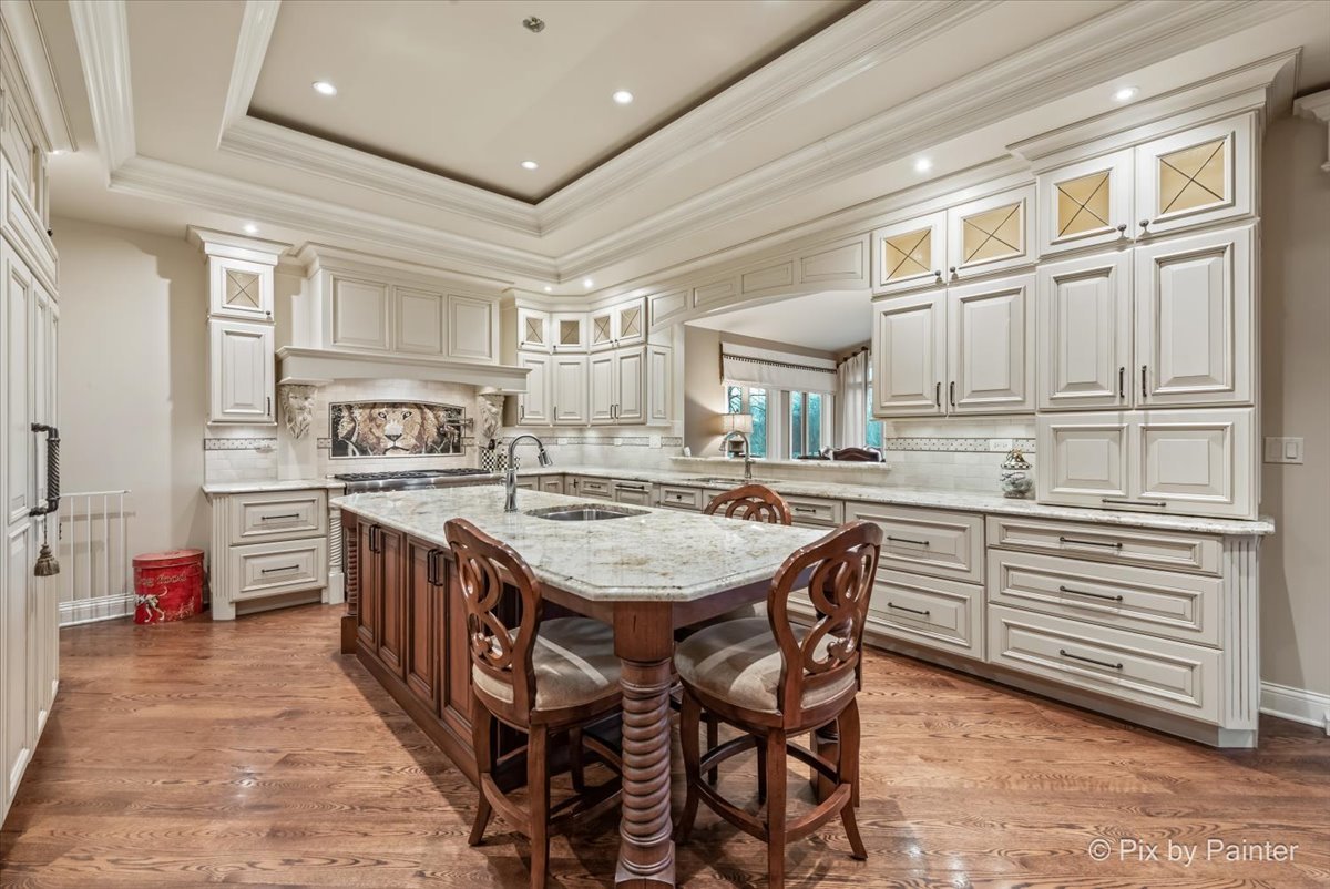 37230 N Black Velvet Lane