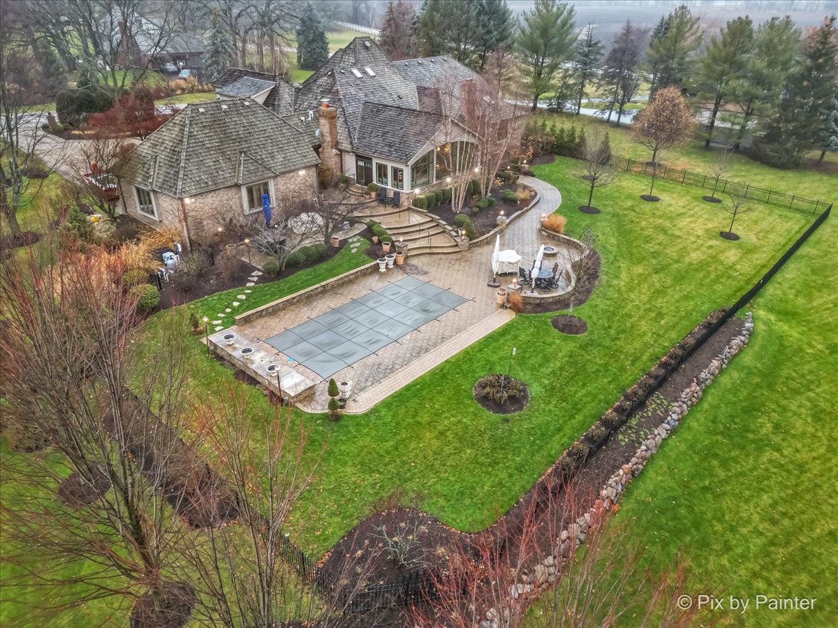 37230 N Black Velvet Lane