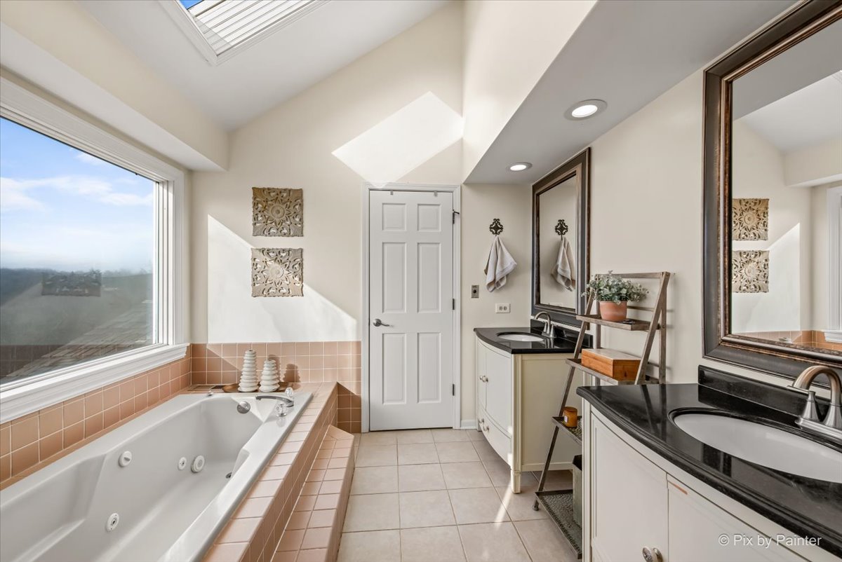 24354 N Grandview Drive