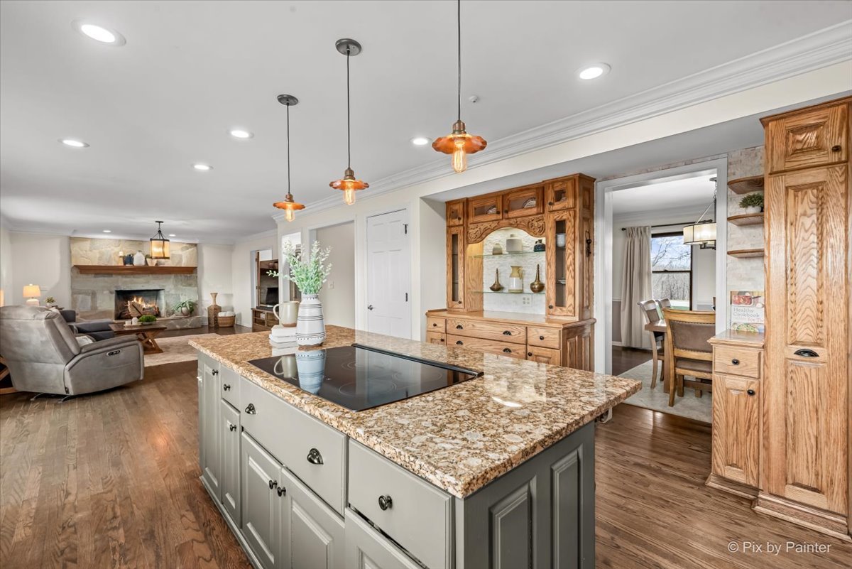 24354 N Grandview Drive