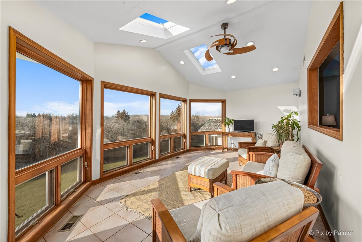 24354 N Grandview Drive