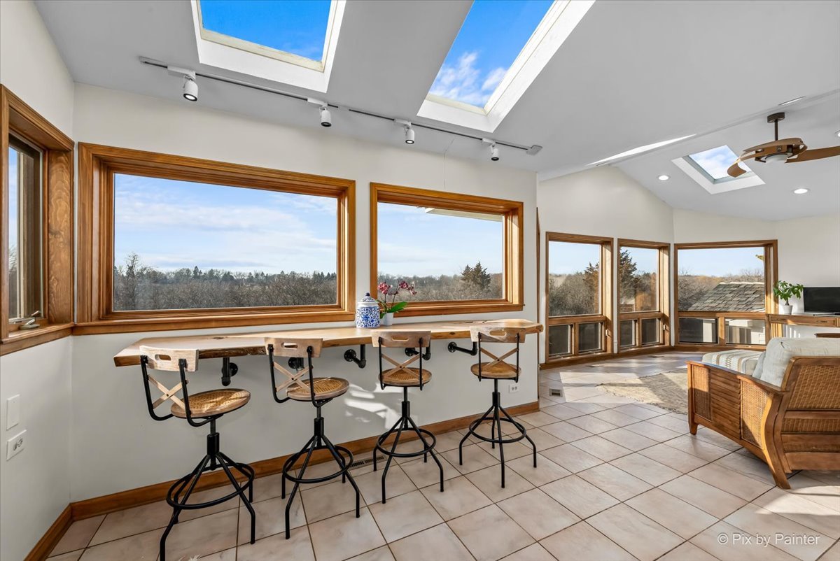 24354 N Grandview Drive