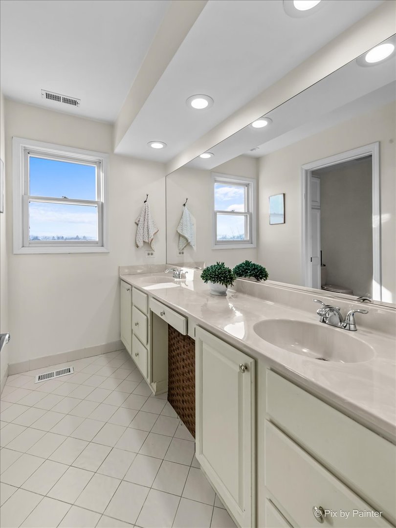 24354 N Grandview Drive