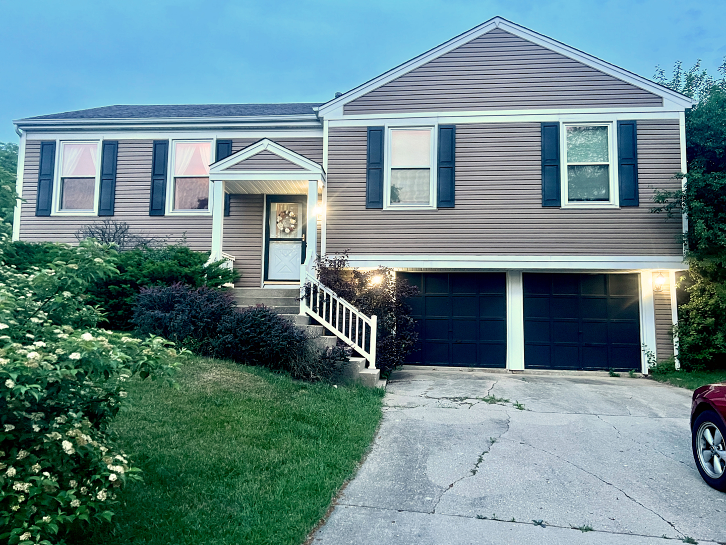 2101 Kensington Drive