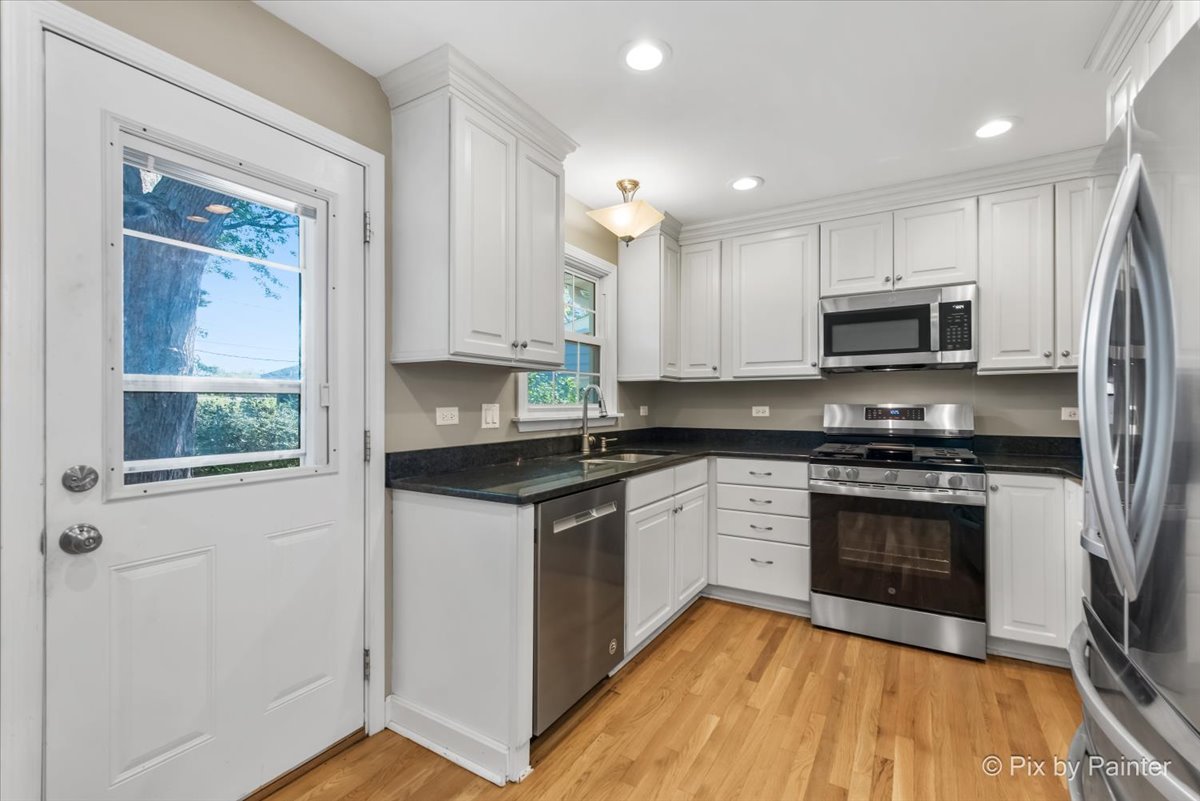 515 Crest Drive